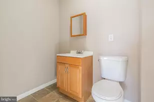 2100 St Albans St, Philadelphia, PA 19146 - Photo 15