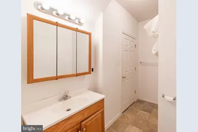 2100 Saint Albans Street #UNIT A, Philadelphia, PA 19146 - Photo 9