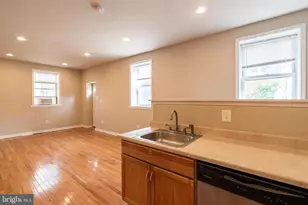 2100 St Albans St, Philadelphia, PA 19146 - Photo 5