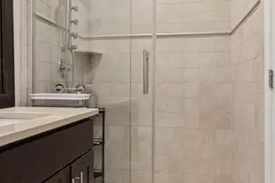 240 Pierce St, Philadelphia, PA 19148 - Photo 17