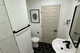 5632 Larchwood Ave, Philadelphia, PA 19143 - Photo 7