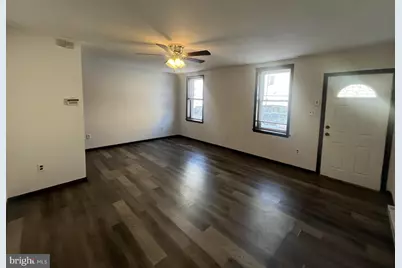 2533 E Auburn Street, Philadelphia, PA 19134 - Photo 7