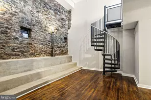 331 N Front St, Philadelphia, PA 19106 - Photo 15