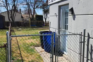 1112 Kent Ln, Philadelphia, PA 19115 - Photo 3