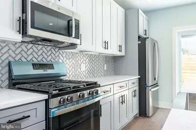 2202 E Huntingdon Street, Philadelphia, PA 19125 - Photo 11