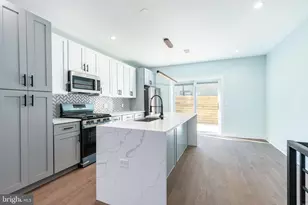 2202 E Huntingdon St, Philadelphia, PA 19125 - Photo 9