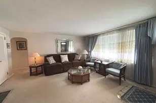 9505 Alton St, Philadelphia, PA 19115 - Photo 3