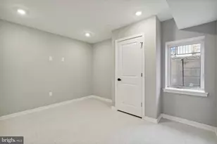 1345 W York St, Philadelphia, PA 19132 - Photo 7