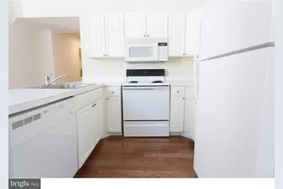 1411-2 Walnut Street #404, Philadelphia, PA 19102 - Photo 9