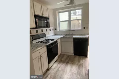 528 Fitzwater Street, Philadelphia, PA 19147 - Photo 5