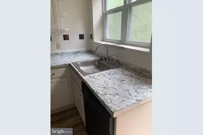 528 Fitzwater Street, Philadelphia, PA 19147 - Photo 7