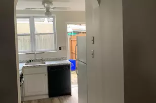 528 Fitzwater St, Philadelphia, PA 19147 - Photo 9