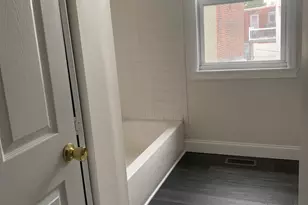 528 Fitzwater St, Philadelphia, PA 19147 - Photo 29