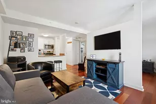 219 S 18th St, Philadelphia, PA 19103 - Photo 7