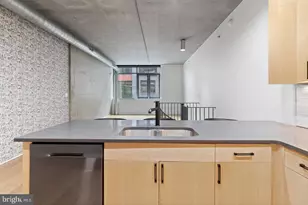 1352 South St, Philadelphia, PA 19147 - Photo 11