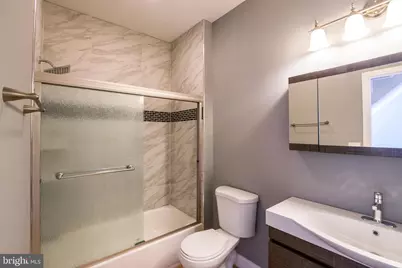 2340 Greenwich Street, Philadelphia, PA 19146 - Photo 17