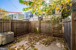 2340 Greenwich St, Philadelphia, PA 19146 - Photo 11