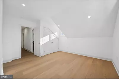 240 W Earlham Terrace, Philadelphia, PA 19144 - Photo 21