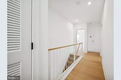 240 W Earlham Terrace, Philadelphia, PA 19144 - Photo 23