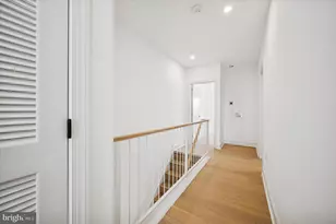 240 W Earlham Ter, Philadelphia, PA 19144 - Photo 23