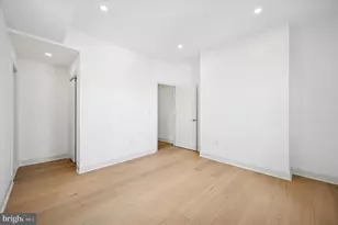 240 W Earlham Ter, Philadelphia, PA 19144 - Photo 13