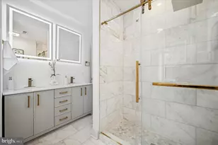 240 W Earlham Ter, Philadelphia, PA 19144 - Photo 15