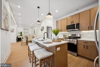 240 W Earlham Terrace, Philadelphia, PA 19144 - Photo 11