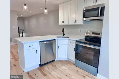 2821 E Girard Ave #B, Philadelphia, PA 19130 - Photo 5