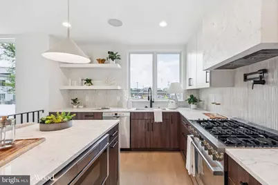 612 N Brenna Walk, Philadelphia, PA 19123 - Photo 9