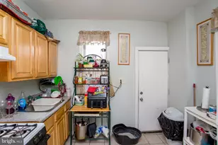 1253 S St Bernard St, Philadelphia, PA 19143 - Photo 17