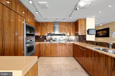 233 S 6th Street #2009, Philadelphia, PA 19106 - Photo 1