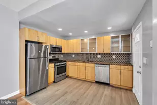 1947 S Iseminger St, Philadelphia, PA 19148 - Photo 9