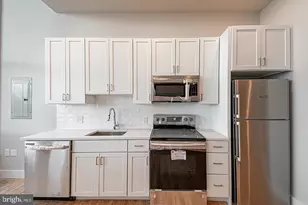 1300 S 19th St, Philadelphia, PA 19146 - Photo 3