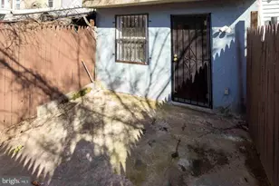 2542 N Water St, Philadelphia, PA 19125 - Photo 11