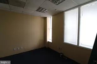 2112 Walnut St, Philadelphia, PA 19103 - Photo 33