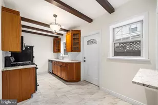 429 W George St, Philadelphia, PA 19123 - Photo 9