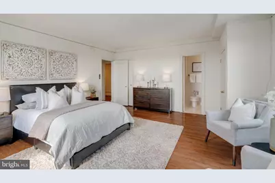 2031 Locust Street #1701, Philadelphia, PA 19103 - Photo 9