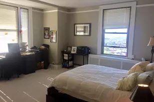 2031 Locust St, Philadelphia, PA 19103 - Photo 3