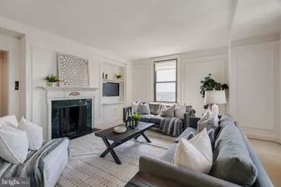 2031 Locust Street #1701, Philadelphia, PA 19103 - Photo 1