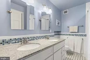 614 S 10th St, Philadelphia, PA 19147 - Photo 33