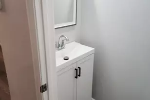 220 N 56th St, Philadelphia, PA 19139 - Photo 7