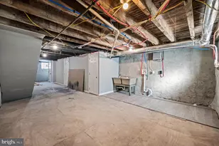 1652 W Mentor St, Philadelphia, PA 19141 - Photo 17