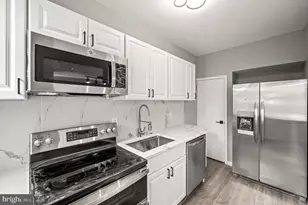 1652 W Mentor St, Philadelphia, PA 19141 - Photo 3