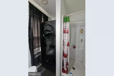 902 W Somerset Street, Philadelphia, PA 19133 - Photo 9