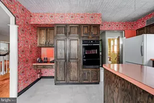 1445 Rhawn St, Philadelphia, PA 19111 - Photo 13