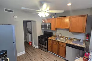 138 Levering St, Philadelphia, PA 19127 - Photo 3