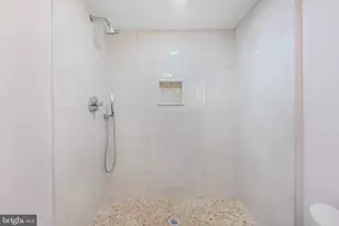 268 Dupont St, Philadelphia, PA 19128 - Photo 27