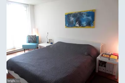 604 S Washington Square #2408, Philadelphia, PA 19106 - Photo 5