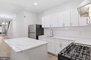 5754 Cedar Ave, Philadelphia, PA 19143 - Photo 9