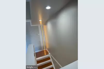 7750 Rockwell Avenue, Philadelphia, PA 19111 - Photo 5